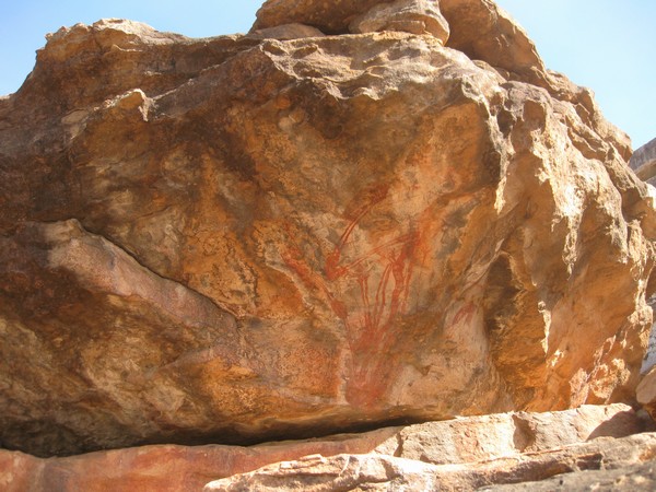 n_img_0153_mani_mani_with_enlarged_joints__warning_of__uranium__sickness_country.jpg