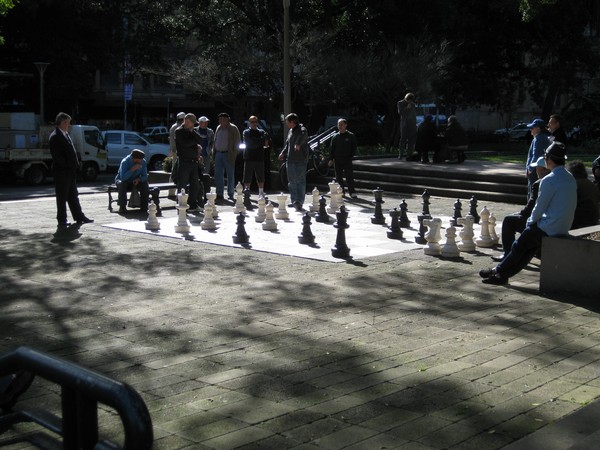 n_img_4480__giant_chess_set_in_the_nagoya_gardens_of_hyde_park.jpg