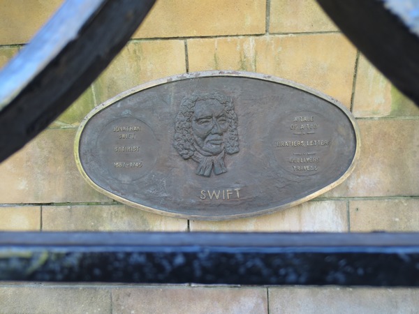 n_img_2682__jonathan_swift_was_dean_of_st_patrick_s_cathedral_and_lived_in_this_area_.jpg