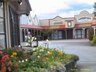 2007_03_30__2260_te_anau__the_village_inn.jpg