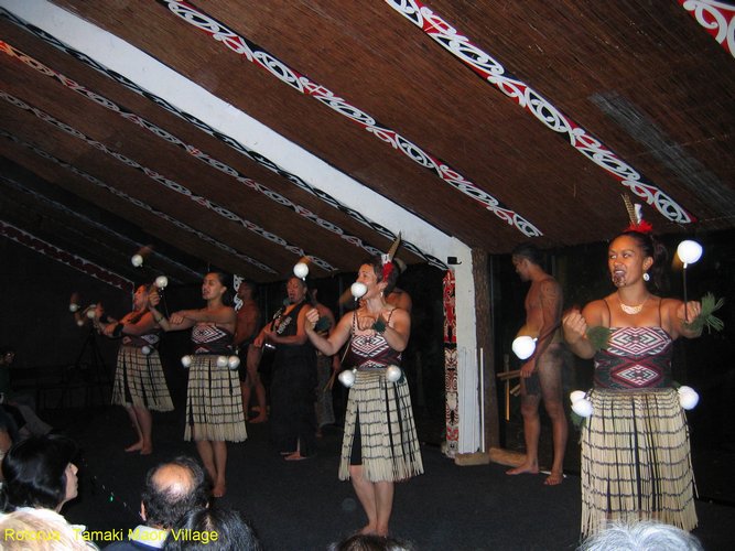2007_04_05__2387__rotorua___tamaki_maori_village.jpg